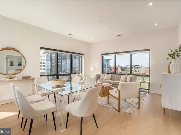 737 Swann Ave Unit 602, Alexandria, VA 22301