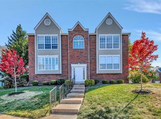 1315 Holgate Dr UNIT D, Ballwin, MO 63021