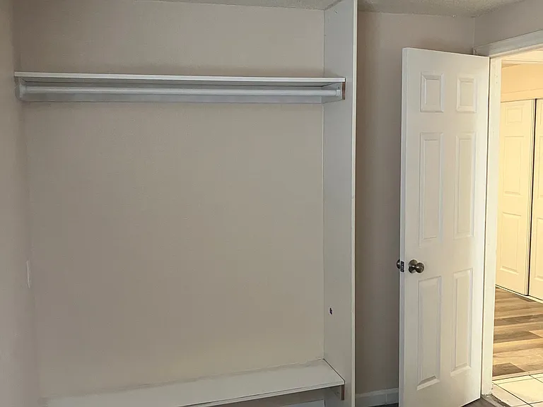 1610 Boston St #102 — Photo 12