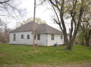 826 NE 851st Rd, Knob Noster, MO 65336