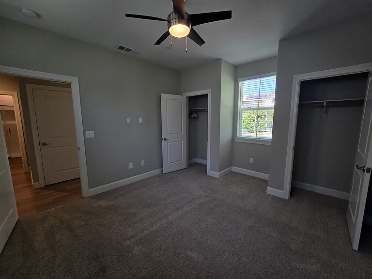 1658 Heirloom St — Photo 10