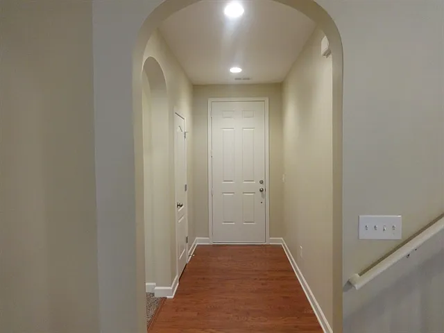 308 Nuttall Dr — Photo 20