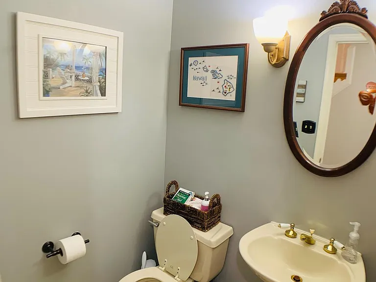 8604 Oak Chase Cir — Photo 17