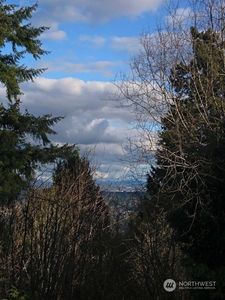 16517 NE 2nd Place, Bellevue, WA, 98008