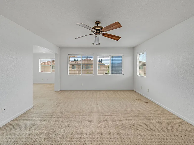 8739 Whitehouse Rd — Photo 24