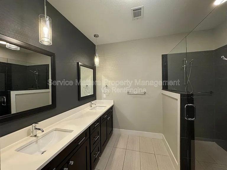 1416 E Baars St — Photo 19