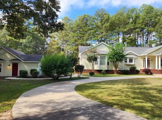 796 Oak Grove Rd, Griffin, GA 30224