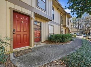 1104 Woodcliff Dr, Sandy Springs, GA