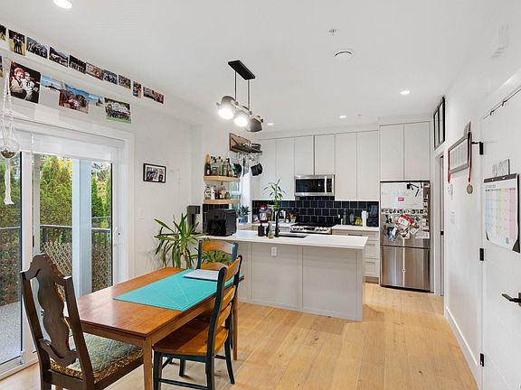 5th image of 937 Colville Rd #6