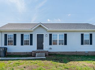 532 Gainey Dr, Oak Grove, KY 42262
