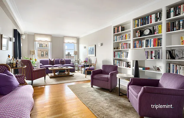 Sold by Triplemint | media 2