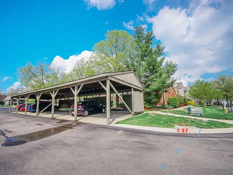 8078 Hetz Dr — Photo 24