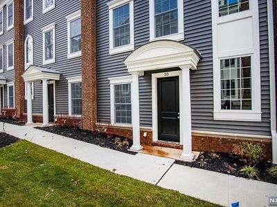 33 Parkside Ln #33, Teaneck, NJ, 07666