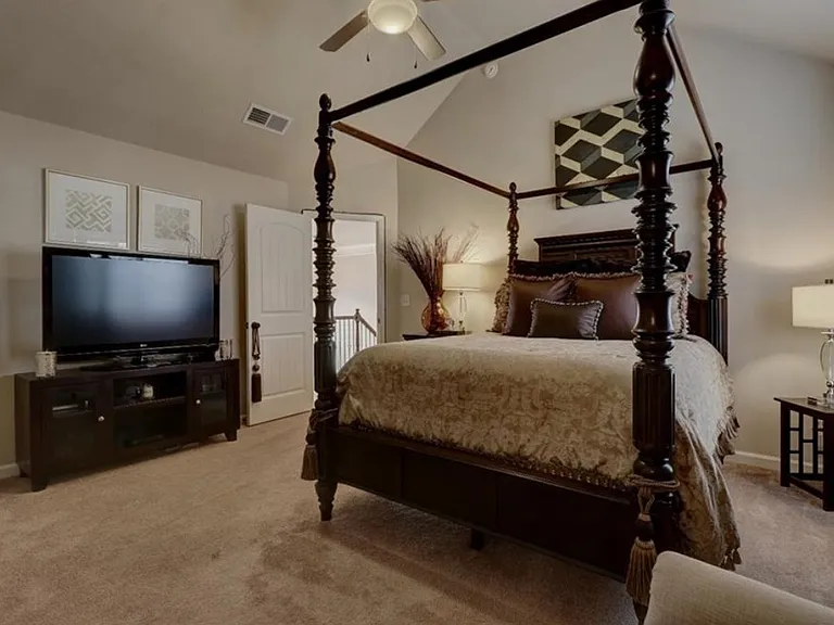 3196 Moon Stone Ln — Photo 26
