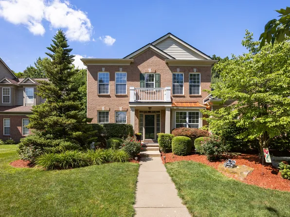 49660 Great Falls Rd, Canton, MI 48188