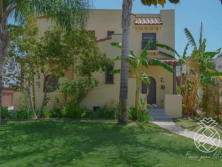 1848 S Redondo Blvd #1848 — Photo 25