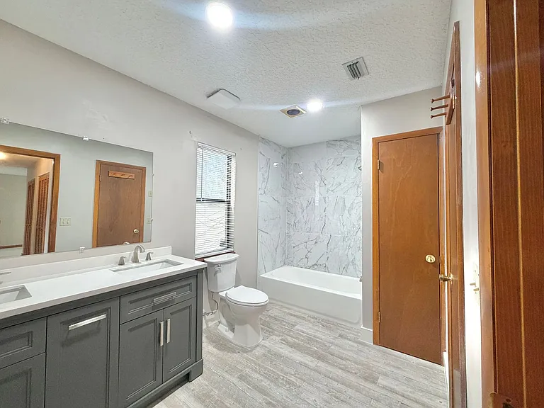 3990 Clearwater Ln — Photo 19