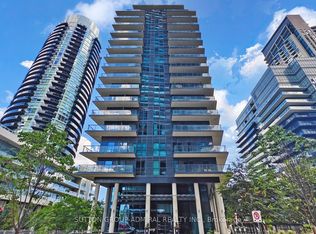 39 Annie Craig Dr #TOWNHOUSE 104, Toronto, ON M8V0H1