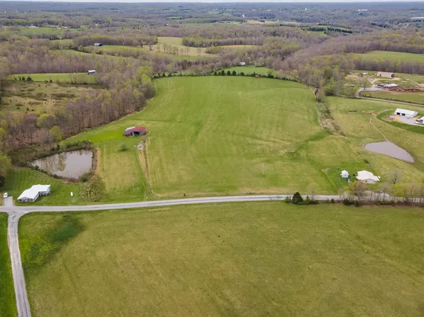 1065 Nimm Rd, Red Boiling Springs, TN 37150