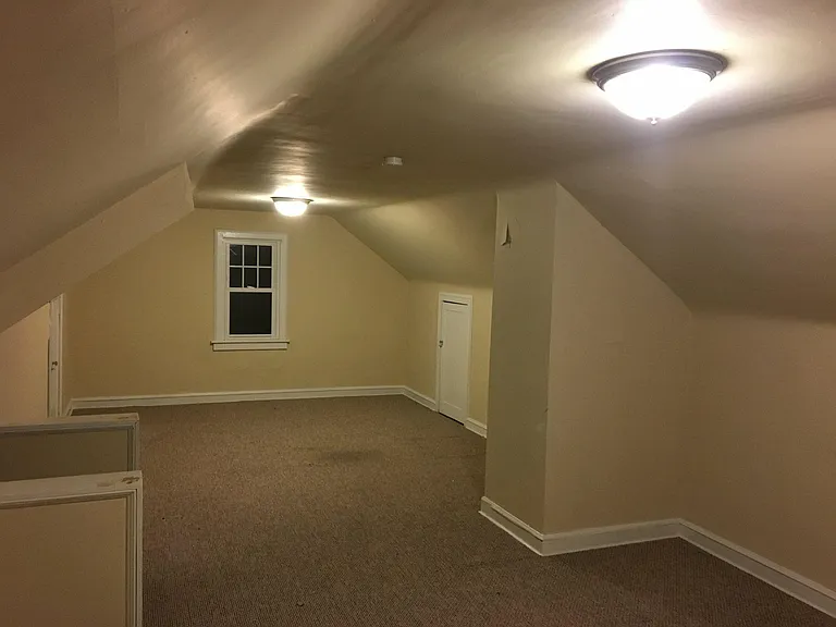 3473 Northcliffe Rd — Photo 9