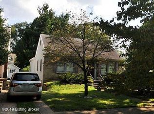4002 Hycliffe Ave, Saint Matthews, KY 40207