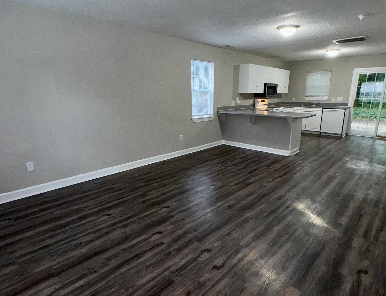 2 bed, 2.5 bath, $1,200 — Photo 3