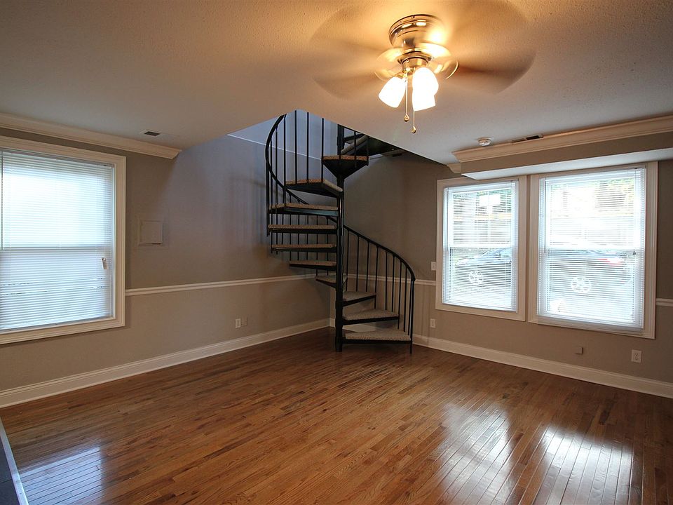 Living Room -Flo-Mar