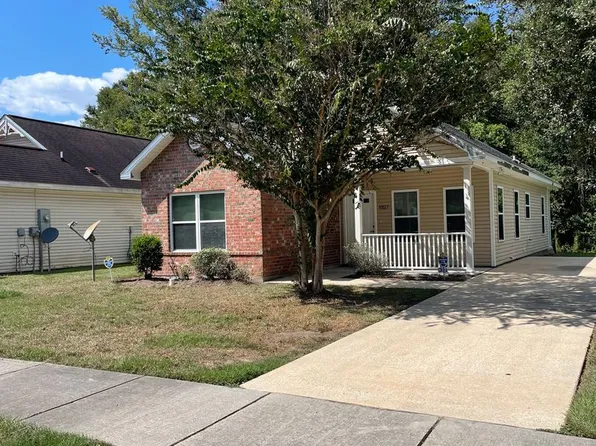 9327 Cedar Ct, Baton Rouge, LA 70812