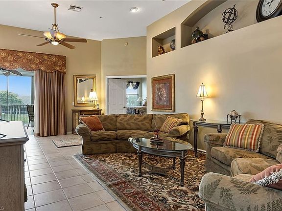 4th image of 7709 Gardner Dr Unit 201