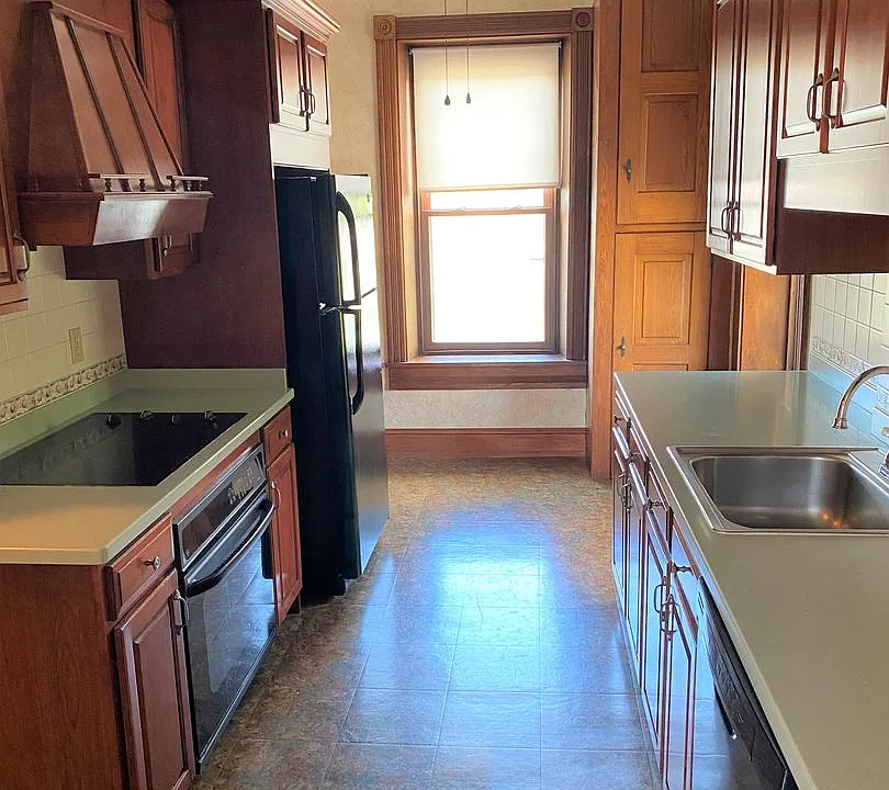 2115 Marietta Ave #3