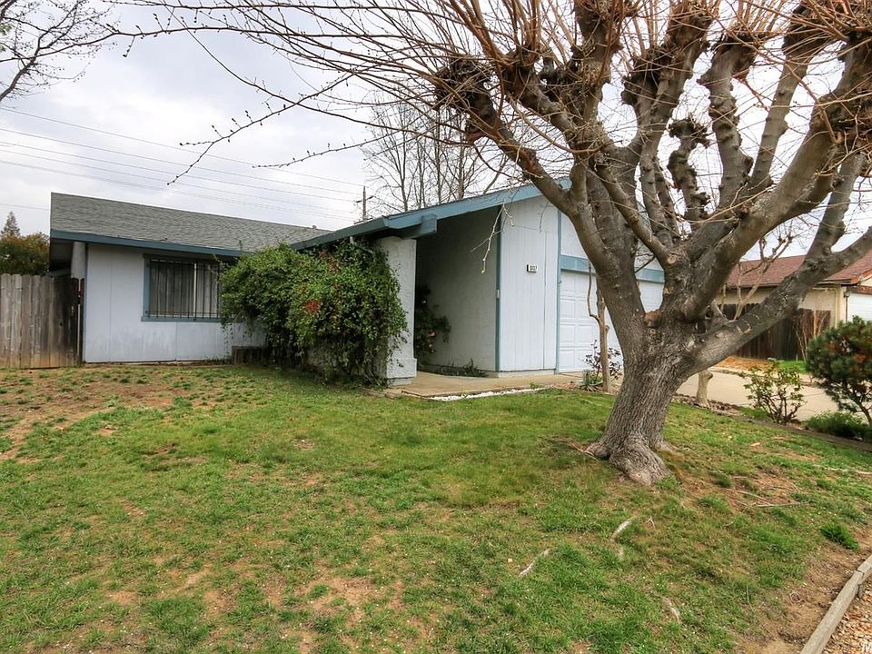 1st image of 8417 Pyracantha Ct