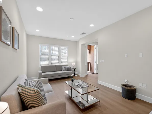 3649 Branding Iron Pl, Dublin, CA 94568