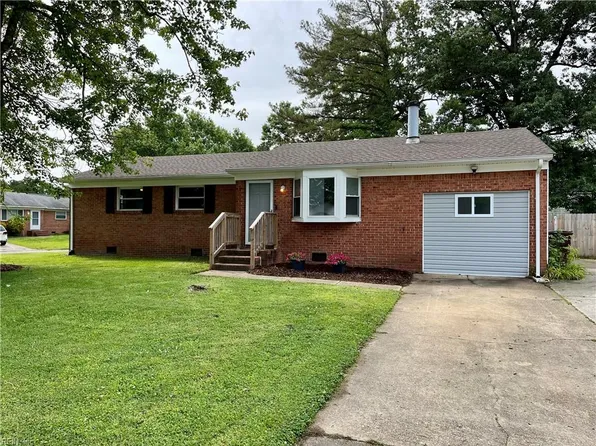 3300 Pine Hill Cres, Chesapeake, VA 23321