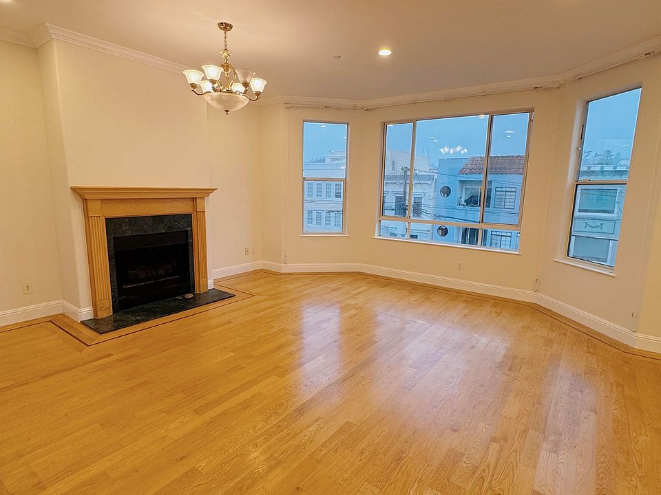 1st image of 326-328 28th Ave