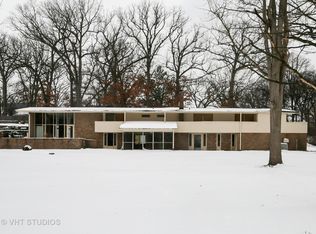 710 Wilson Ln, Hinsdale, IL 60521