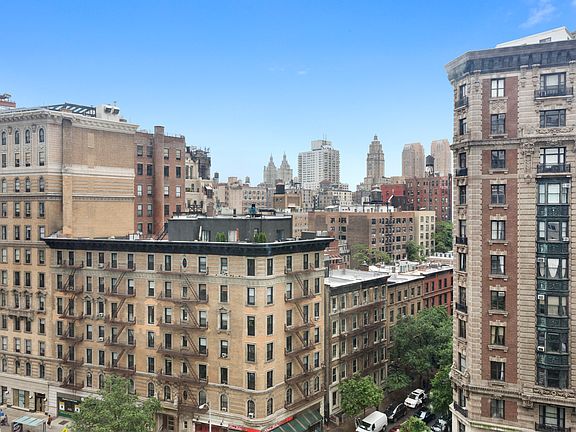 3rd image of 155 W 68th St APT 1225