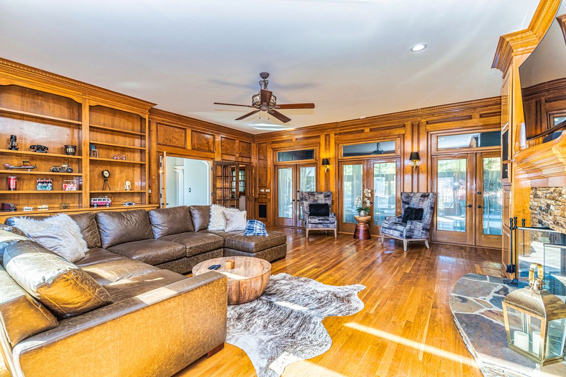 next background image