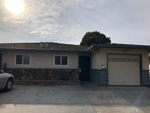 1st image of 3295 Locke Dr #2