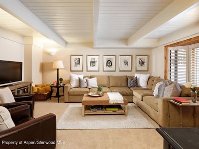 901 E Hyman Ave #1, Aspen, CO, 81611