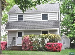 139 Tenafly Rd, Tenafly, NJ 07670