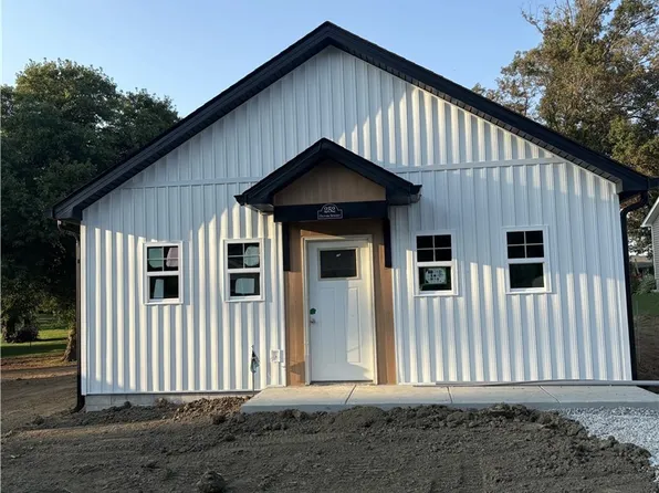 252 Oliver Street, Corydon, IN 47112