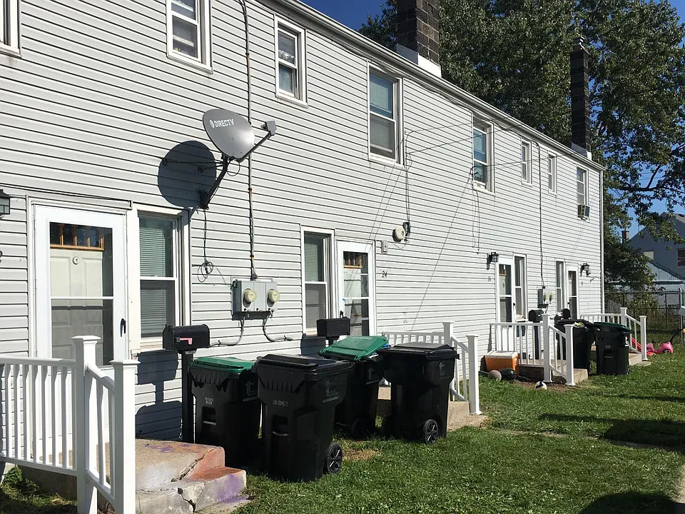 22 Thoreau Ct #28