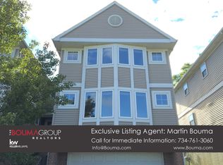 1734 S Maple Rd, Ann Arbor, MI 48103