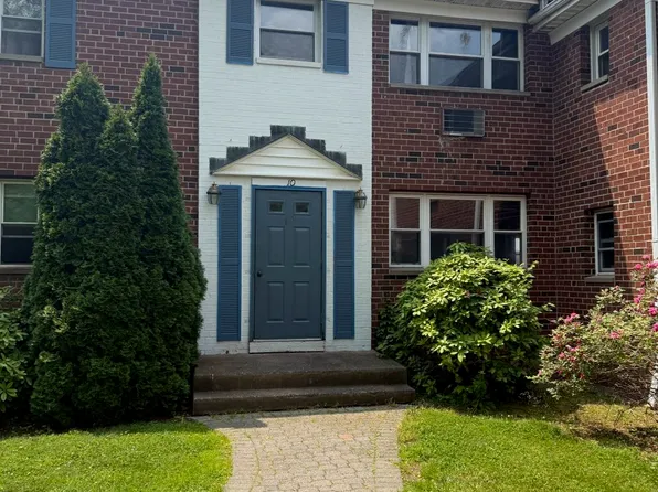 10 Colonial Dr APT A, Rocky Hill, CT 06067