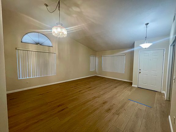 2nd image of 416 Buckingham Dr