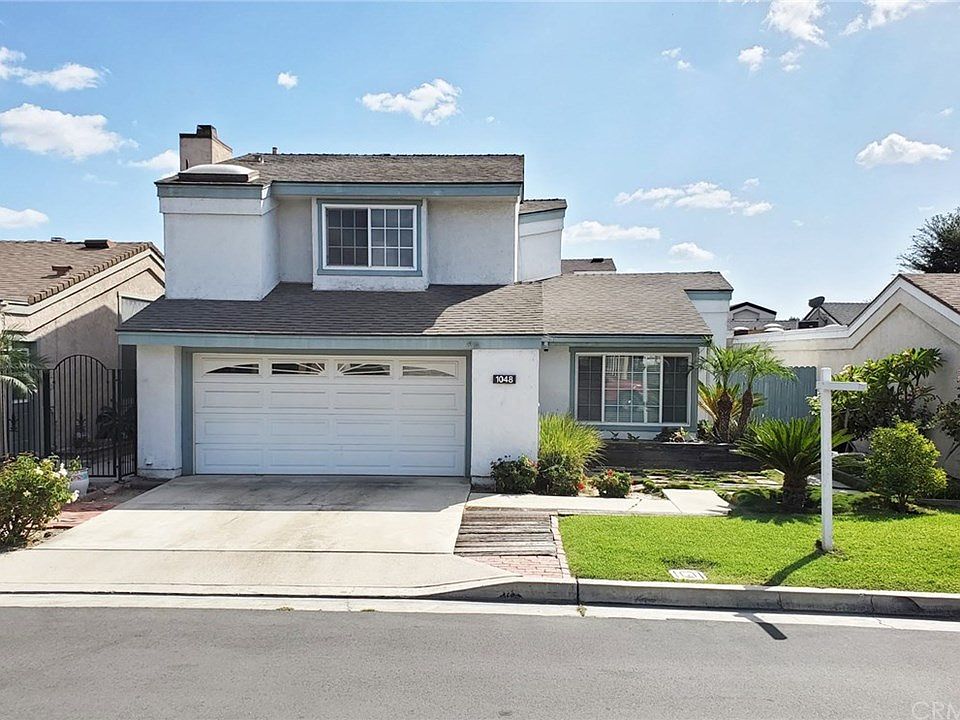 1st image of 1048 W Trinity Ln