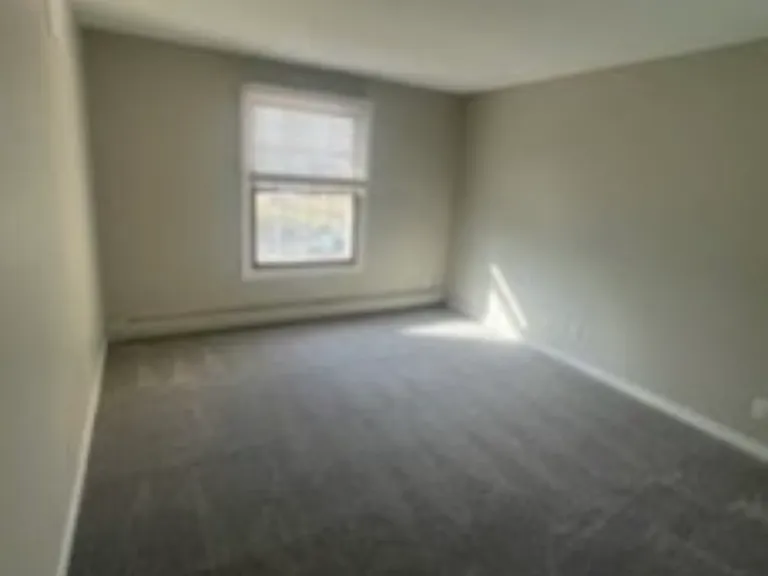 930 Westbrooke Way #1 — Photo 3
