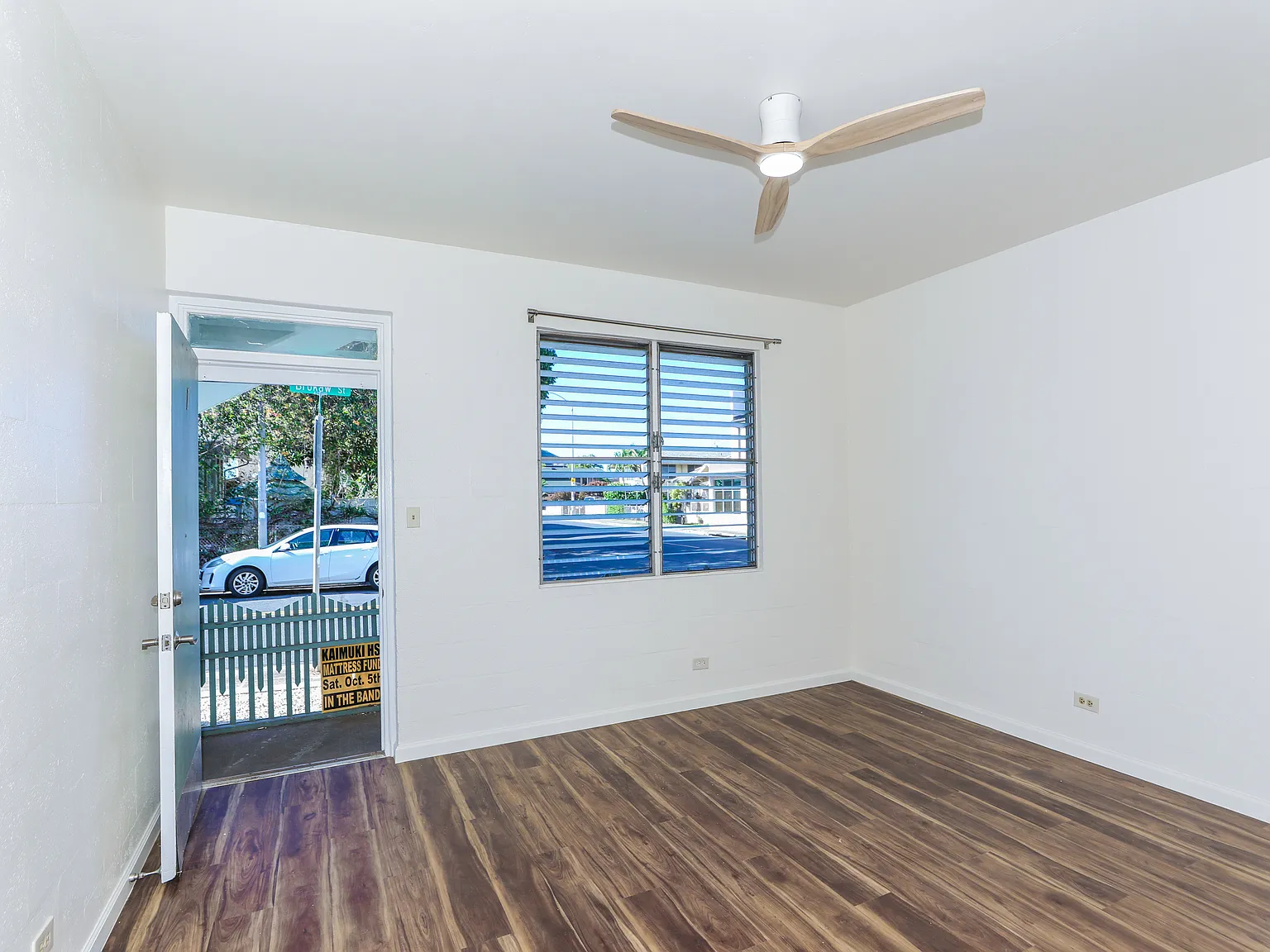 2 bed, 670 sqft, $2,700 — Photo 2