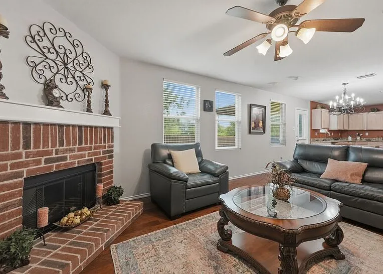 9601 Euclid Dr — Photo 13