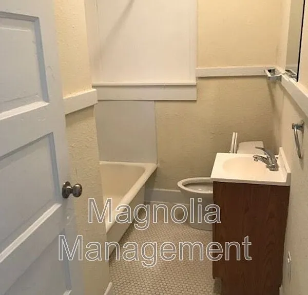 514 N Beckford Dr #B — Photo 5